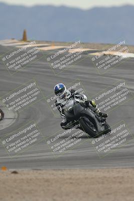 media/Sep-21-2025-Race Pace (Sun) [[98bf33ef95]]/Non Verified/1-Turns 9 and 10 (8am)/